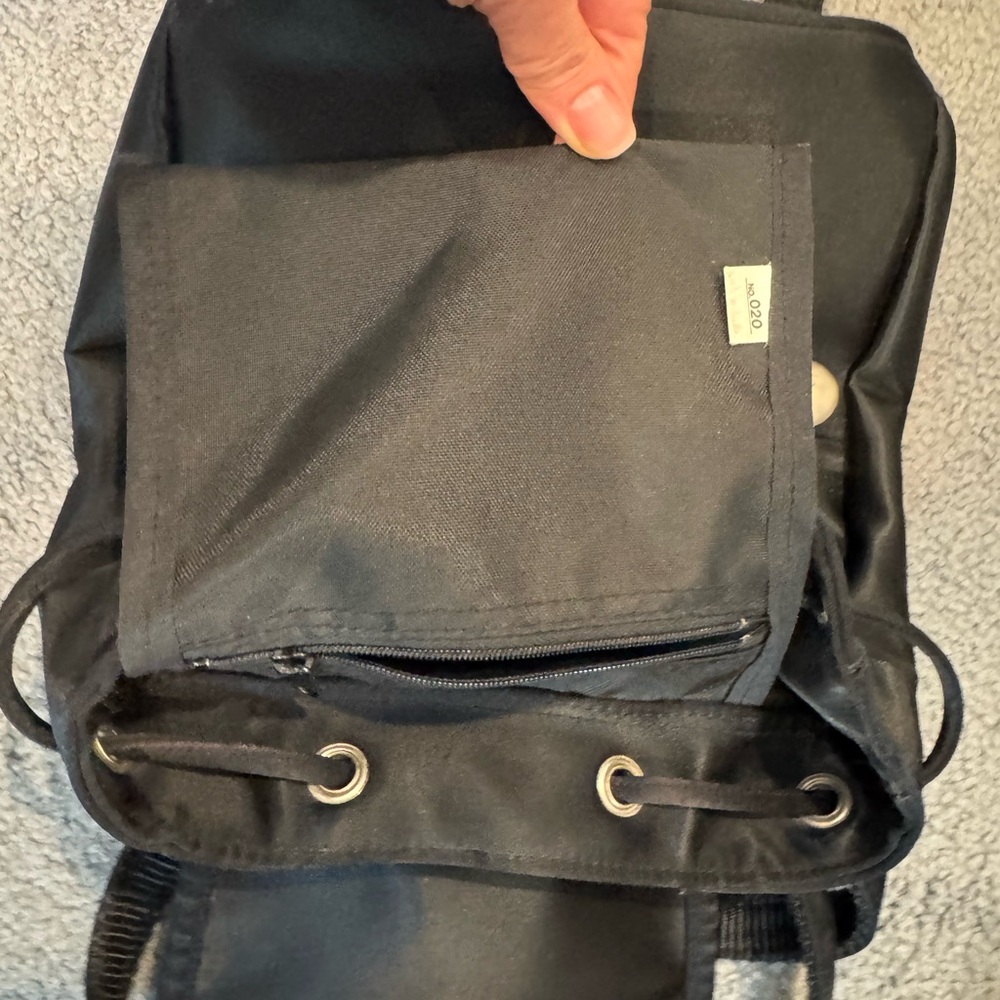 Vintage Sac Black Satin Backpack with Silver Accents - Approx. 1992-1995 Japan - Picture 6 of 11